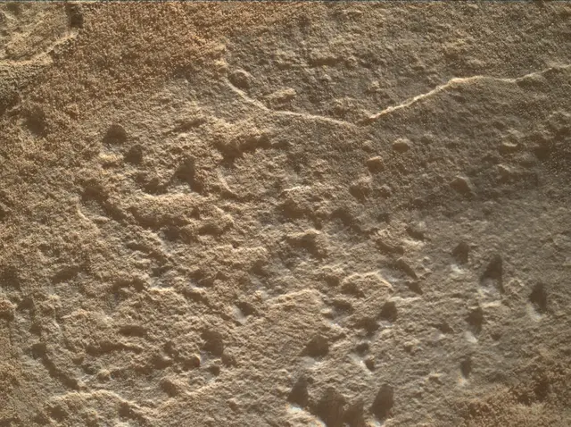 Sol 3971: Mars Hand Lens Imager (MAHLI)