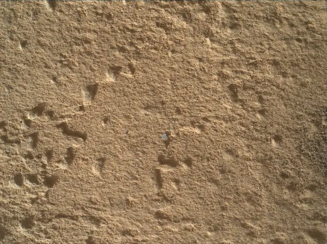 Sol 3972: Mars Hand Lens Imager (MAHLI)