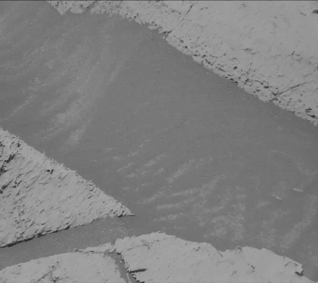 Sol 3987: Mast Camera (Mastcam)