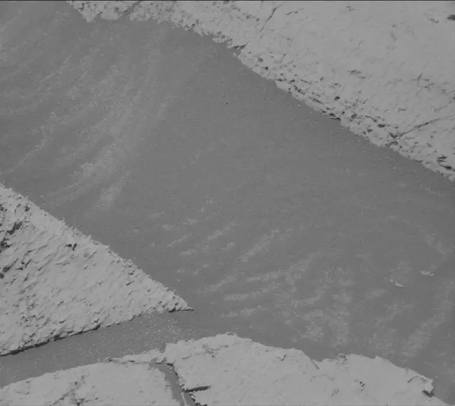 Sol 3992: Mast Camera (Mastcam)