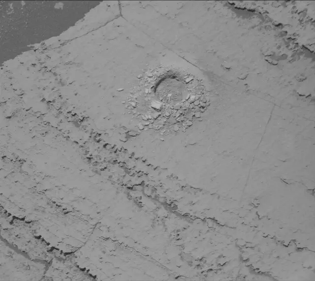 Sol 3998: Mast Camera (Mastcam)