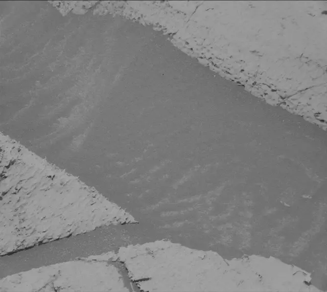 Sol 4001: Mast Camera (Mastcam)