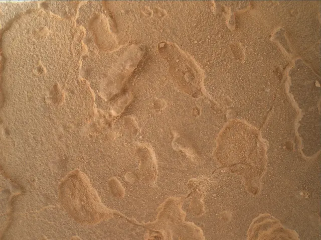 Sol 4057: Mars Hand Lens Imager (MAHLI)