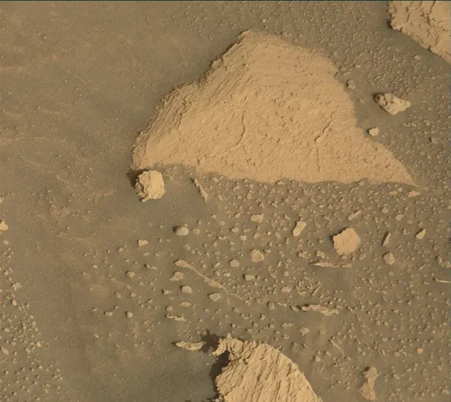 Sol 4062: Mast Camera (Mastcam)