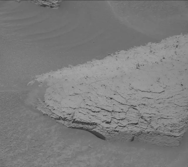 Sol 4064: Mast Camera (Mastcam)