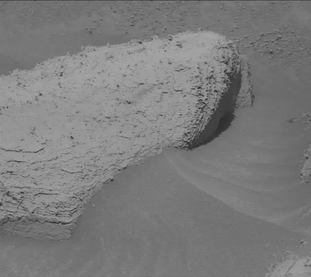 Sol 4064: Mast Camera (Mastcam)
