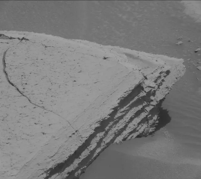 Sol 4064: Mast Camera (Mastcam)