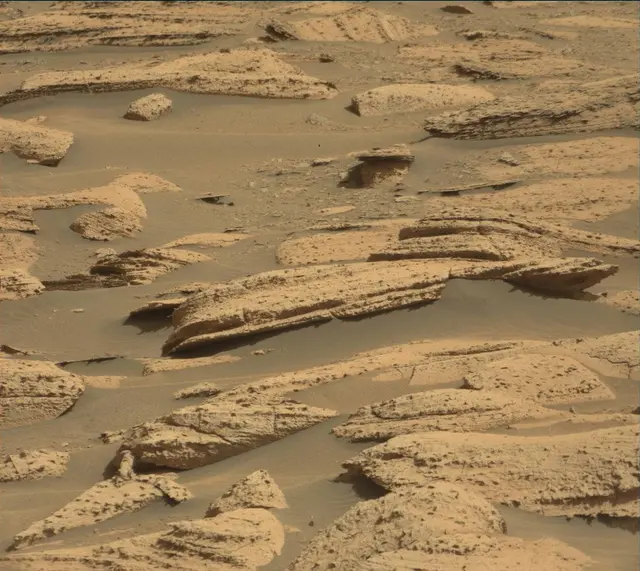 Sol 4064: Mast Camera (Mastcam)