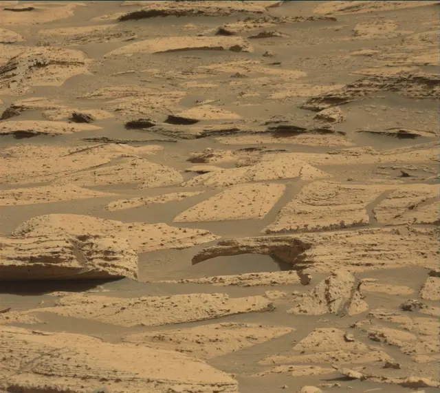 Sol 4064: Mast Camera (Mastcam)