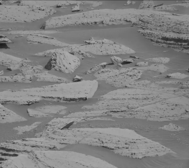 Sol 4064: Mast Camera (Mastcam)