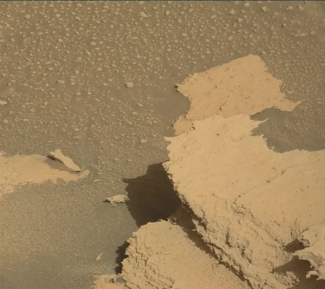 Sol 4064: Mast Camera (Mastcam)