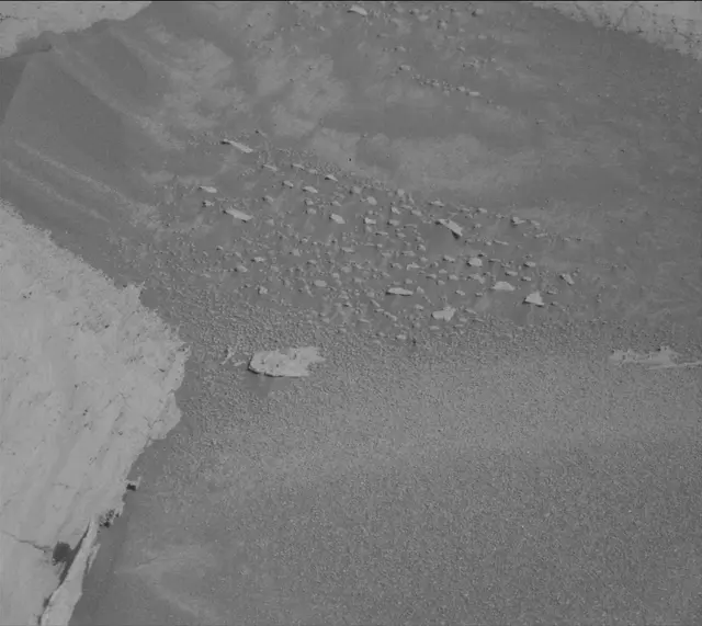 Sol 4064: Mast Camera (Mastcam)