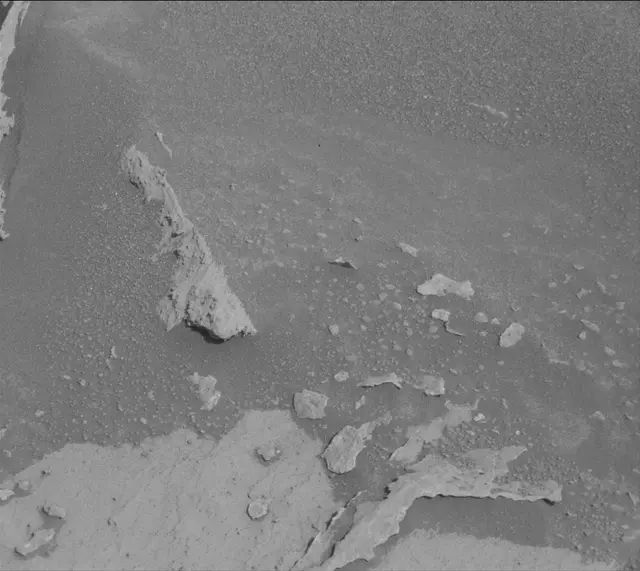 Sol 4064: Mast Camera (Mastcam)
