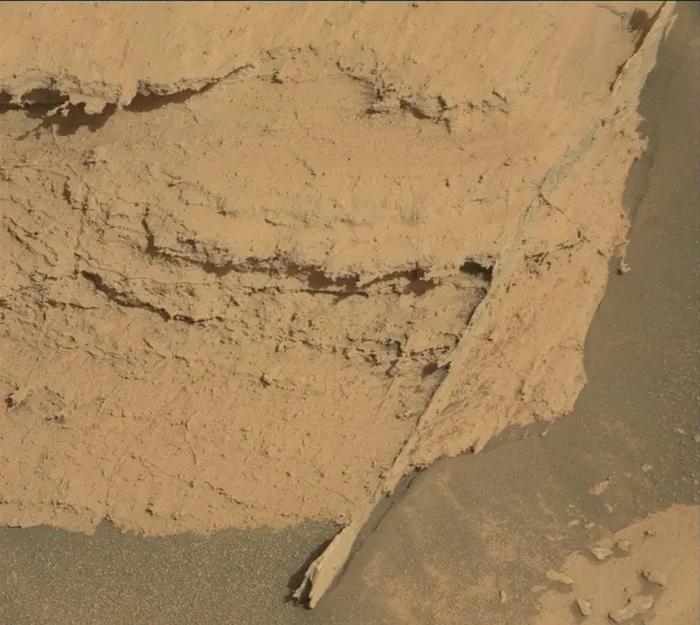 Sol 4064: Mast Camera (Mastcam)