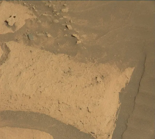Sol 4064: Mast Camera (Mastcam)