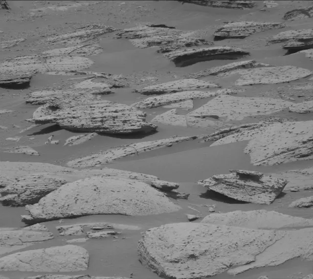 Sol 4067: Mast Camera (Mastcam)