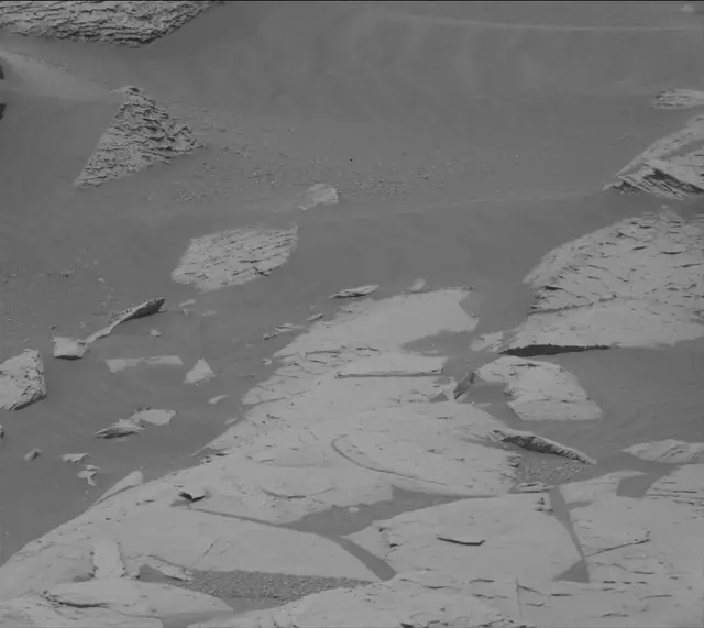Sol 4068: Mast Camera (Mastcam)