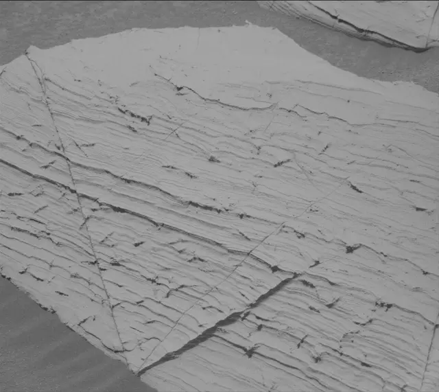 Sol 4070: Mast Camera (Mastcam)
