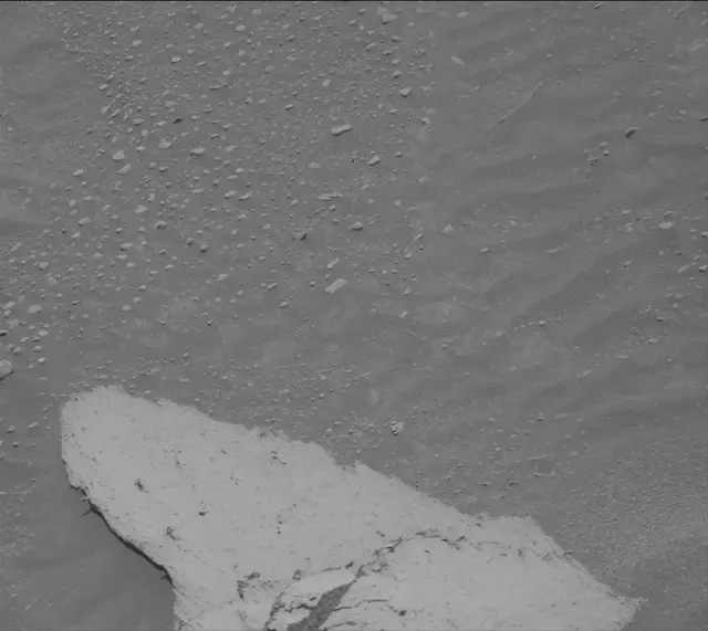 Sol 4070: Mast Camera (Mastcam)