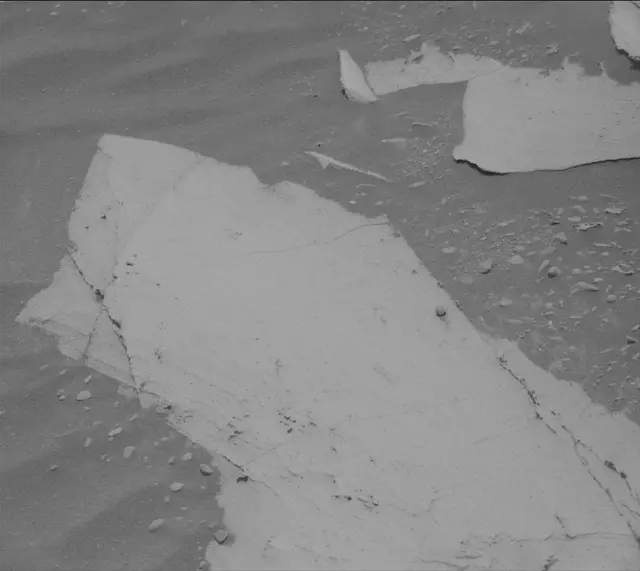 Sol 4070: Mast Camera (Mastcam)