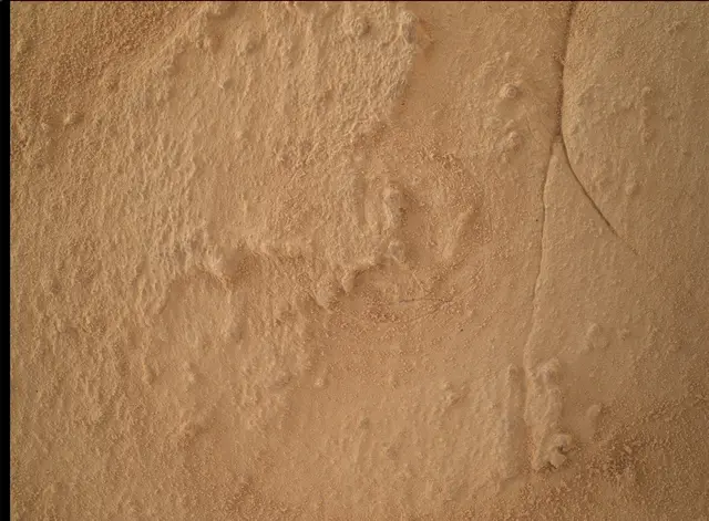 Sol 4070: Mars Hand Lens Imager (MAHLI)