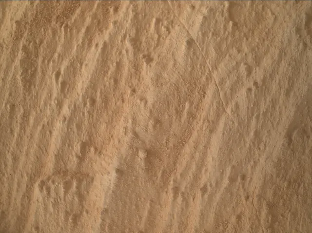 Sol 4070: Mars Hand Lens Imager (MAHLI)