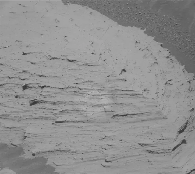 Sol 4071: Mast Camera (Mastcam)