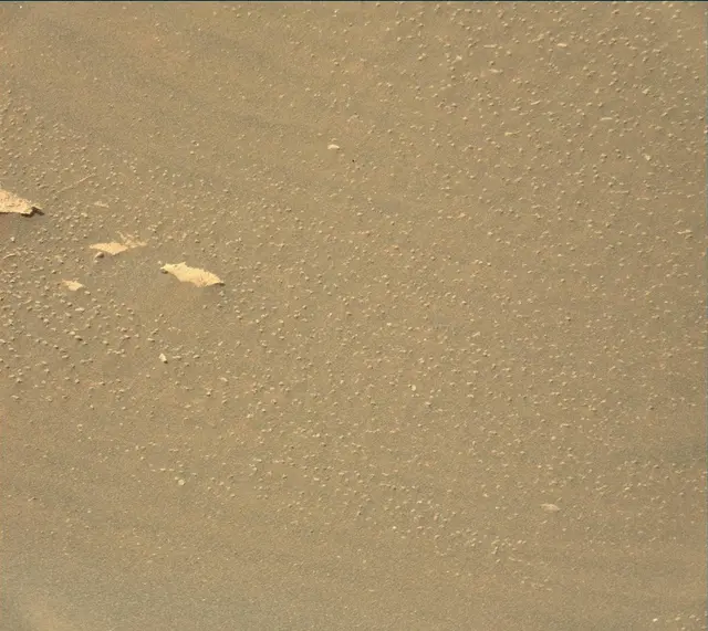 Sol 4071: Mast Camera (Mastcam)