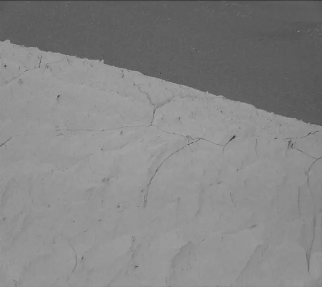 Sol 4071: Mast Camera (Mastcam)