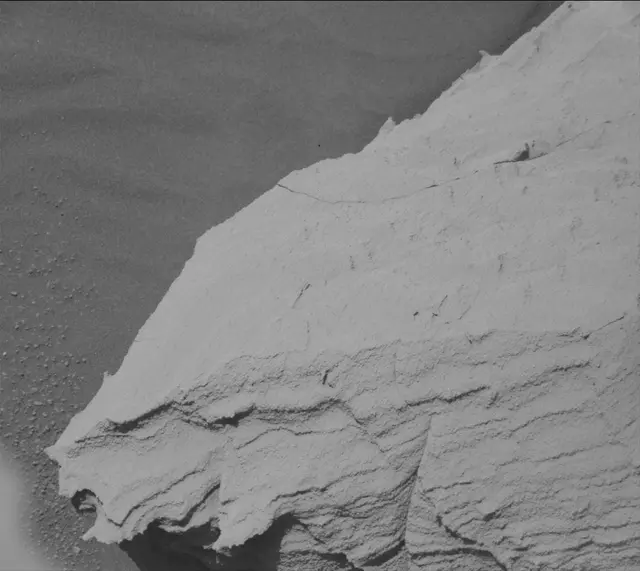 Sol 4071: Mast Camera (Mastcam)