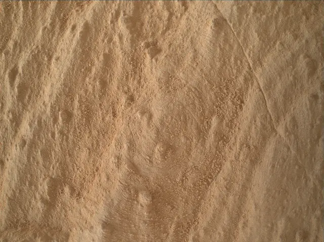 Sol 4071: Mars Hand Lens Imager (MAHLI)