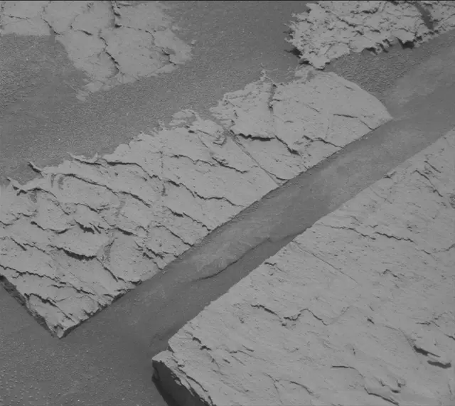 Sol 4073: Mast Camera (Mastcam)