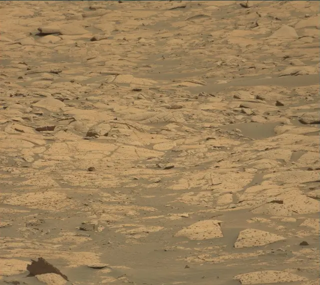 Sol 4074: Mast Camera (Mastcam)