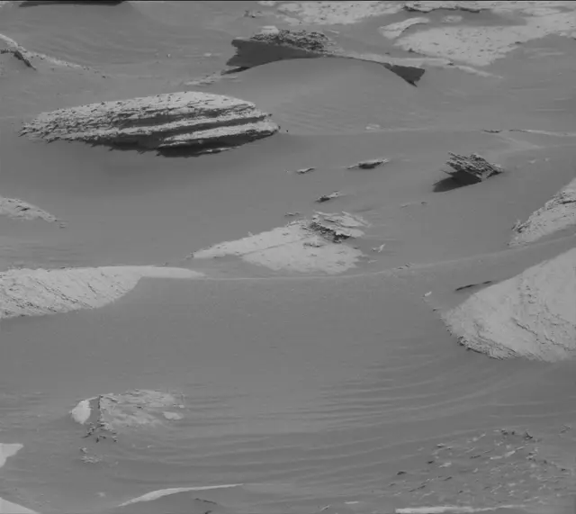 Sol 4074: Mast Camera (Mastcam)