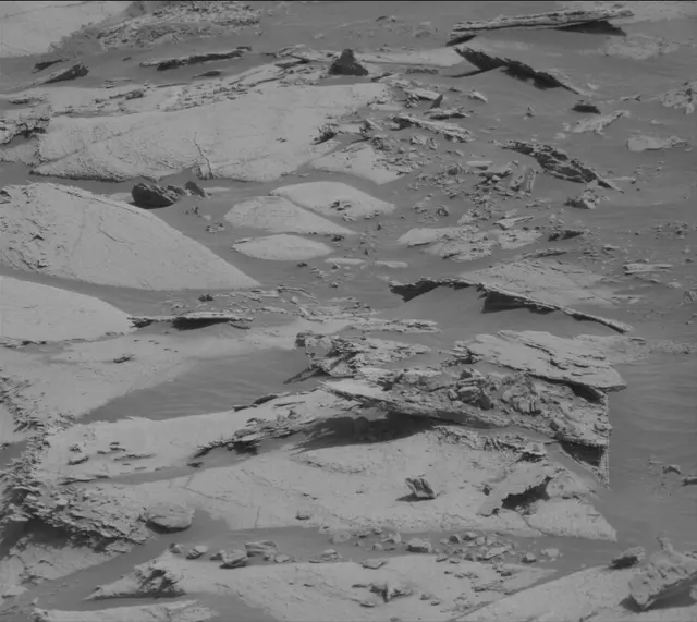Sol 4074: Mast Camera (Mastcam)