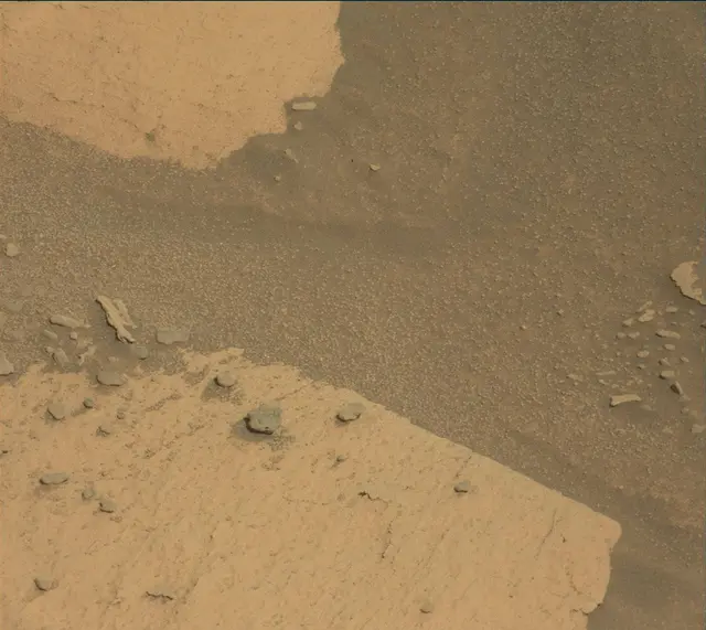 Sol 4074: Mast Camera (Mastcam)