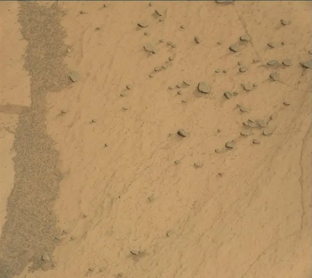 Sol 4074: Mast Camera (Mastcam)