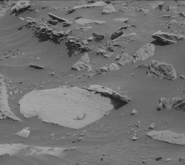 Sol 4076: Mast Camera (Mastcam)