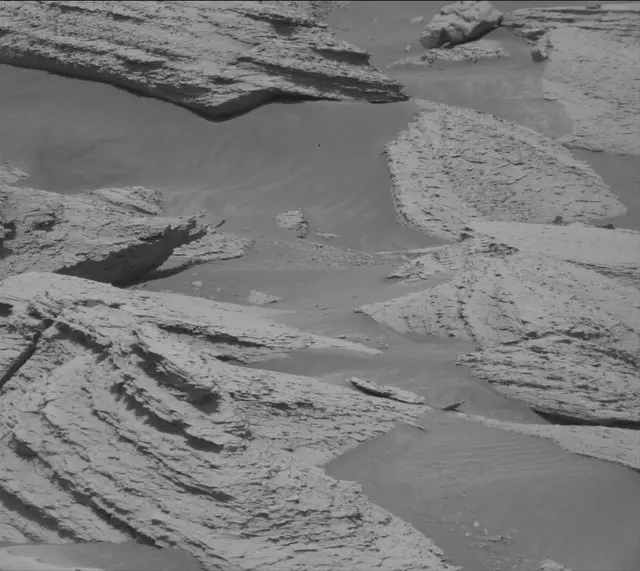 Sol 4076: Mast Camera (Mastcam)