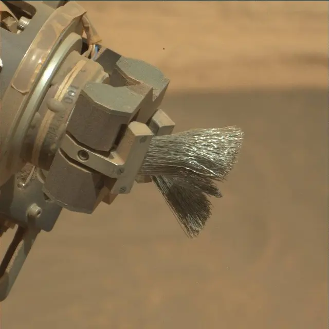 Sol 4076: Mast Camera (Mastcam)