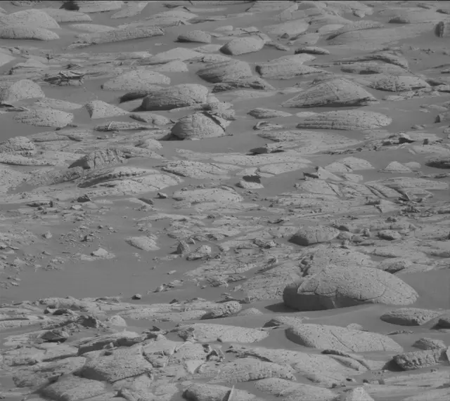 Sol 4076: Mast Camera (Mastcam)