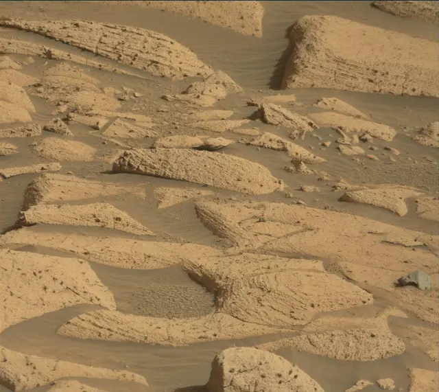 Sol 4076: Mast Camera (Mastcam)