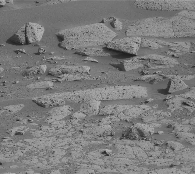Sol 4076: Mast Camera (Mastcam)