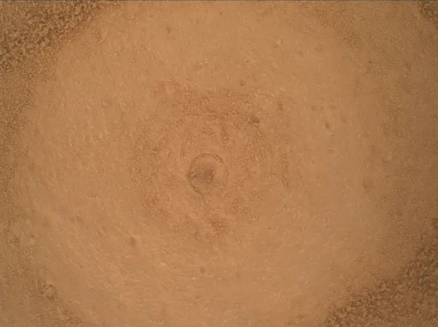 Sol 4076: Mars Hand Lens Imager (MAHLI)