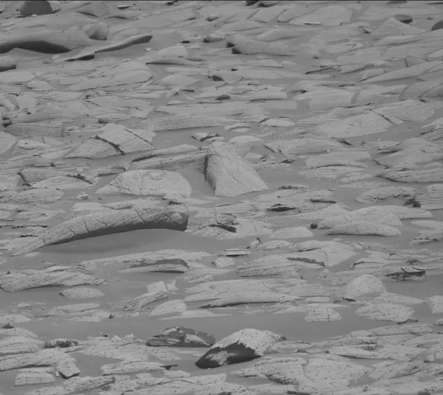 Sol 4078: Mast Camera (Mastcam)