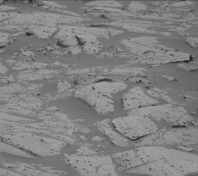 Sol 4078: Mast Camera (Mastcam)