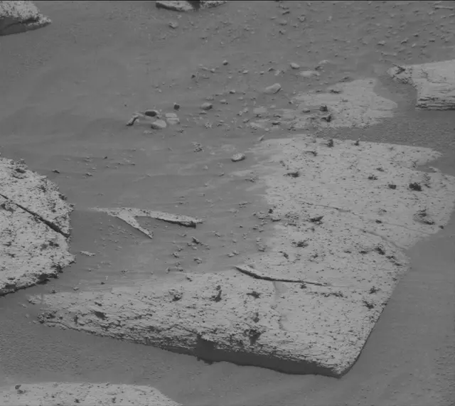 Sol 4078: Mast Camera (Mastcam)