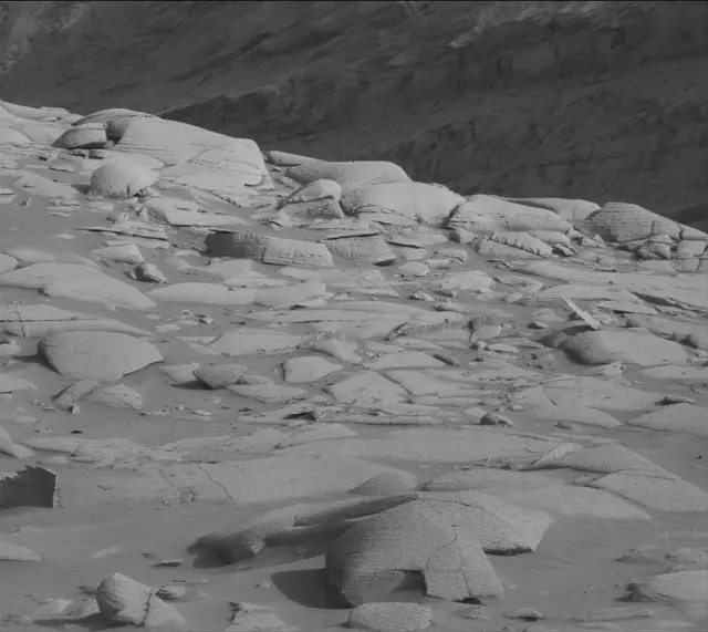 Sol 4078: Mast Camera (Mastcam)