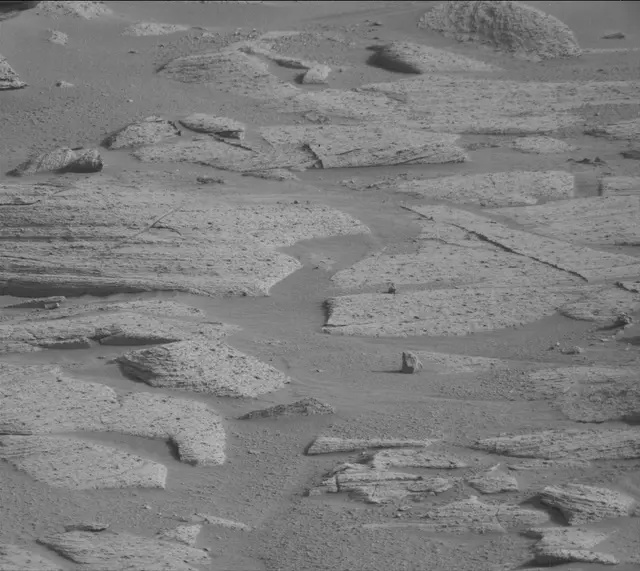 Sol 4078: Mast Camera (Mastcam)