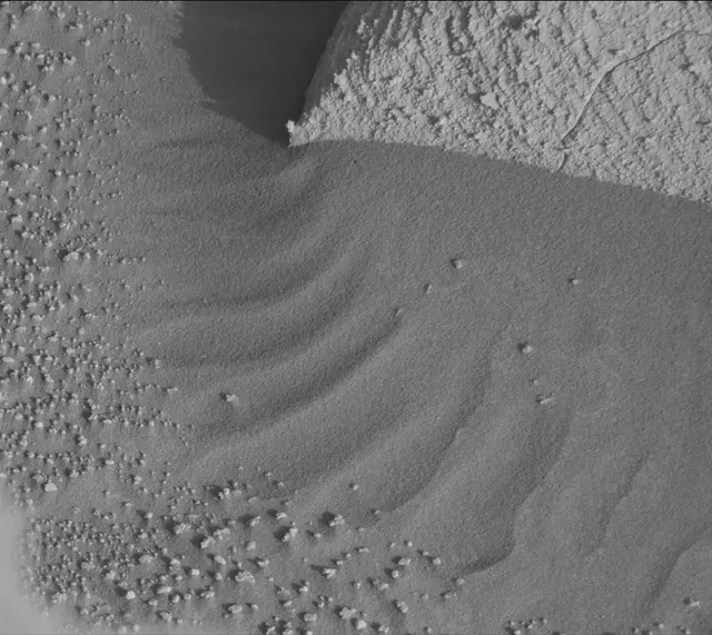 Sol 4078: Mast Camera (Mastcam)
